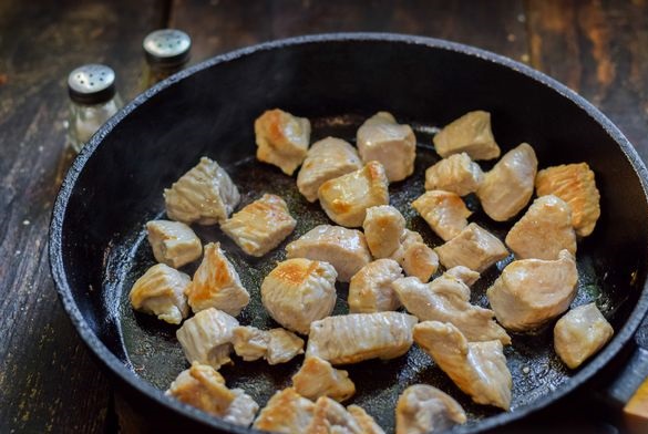 Turkey Stewed with Zucchini and Bell Pepper step 2