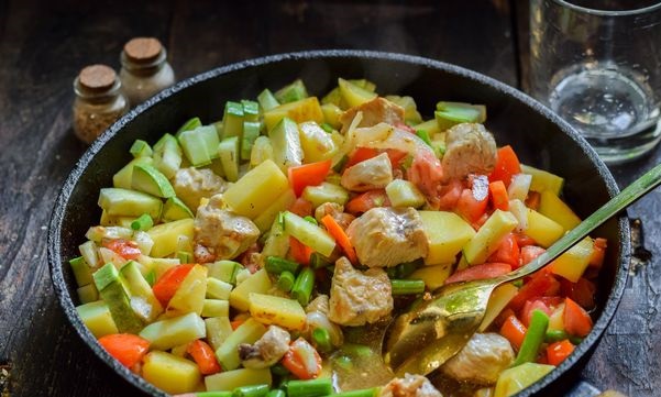 Vegetable Stew with Chicken, Potatoes, Zucchini and Green Beans step 8