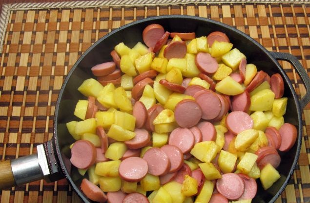 Potatoes Stewed with Sausages and Beans step 5