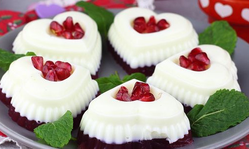Milk Pomegranate Jelly