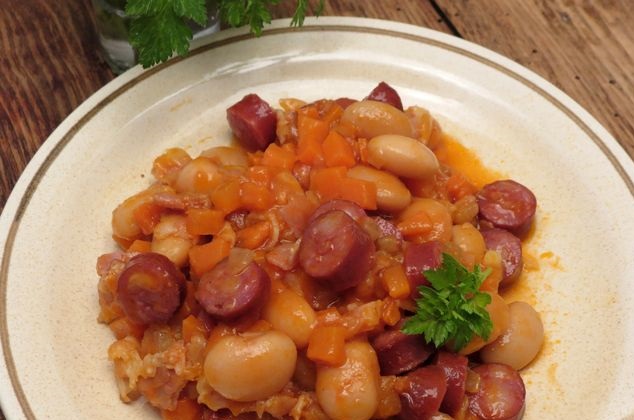 Stew with Canned Beans and Smoked Meats