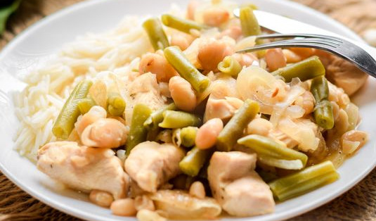 Chicken Fillet Stewed with Beans