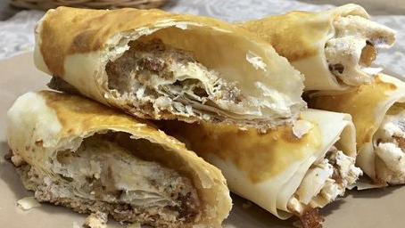 Filo Dough Rolls with Meringue and Nuts