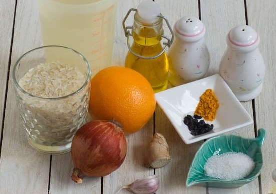 Rice with Ginger, Spices, Orange Juice and Zest step 1