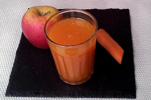 Apple and Carrot Drink