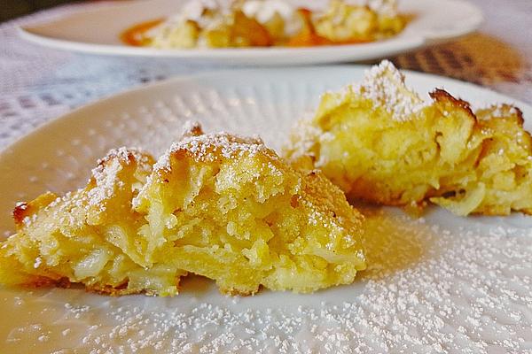 Apple and Cinnamon Cakes