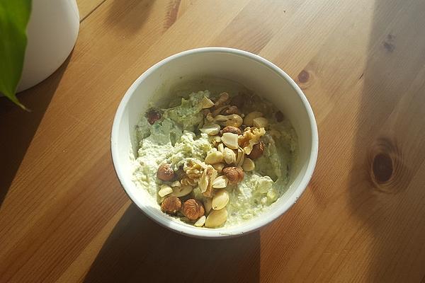 Apple – Avocado – Dish