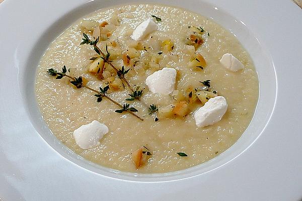 Apple – Celery – Cream Soup