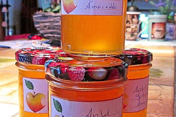 Apple Jelly with Amaretto