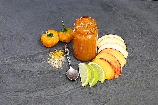 Apple-peach Chutney