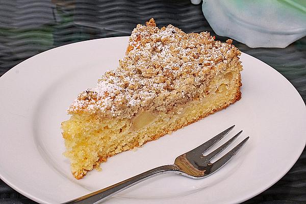 Apple Pie with Hazelnut Crumble