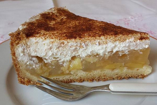 Apple Pie with Sour Cream