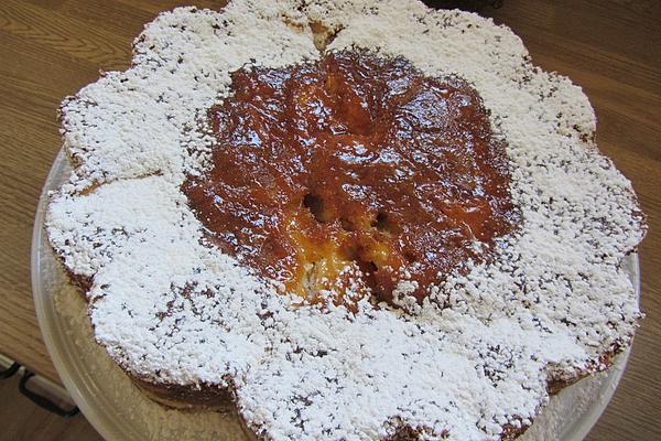 Apple Pie with Vanilla Sour Cream