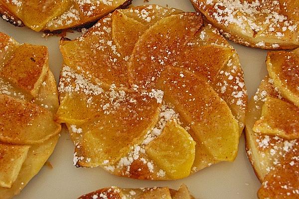 Apple-puff Pastry Tartlets