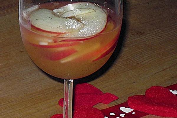 Apple Punch with Vanilla