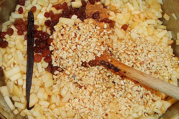 Apple Strudel Jam with Cinnamon