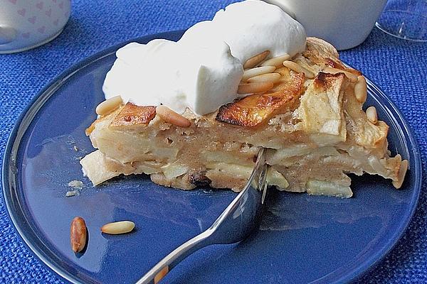 Apple Tart with Cinnamon and Cardamom