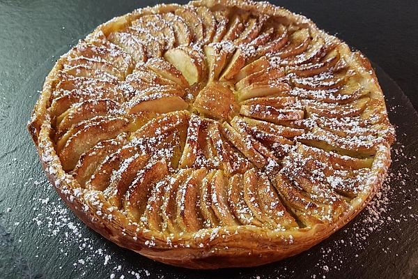 Apple Tart with Puff Pastry