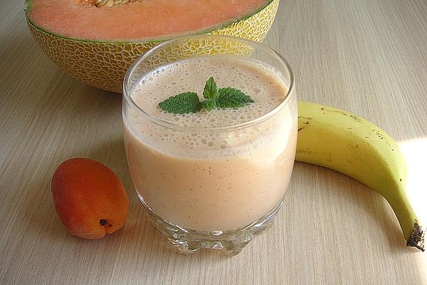 Apricot, Banana and Melon Smoothie