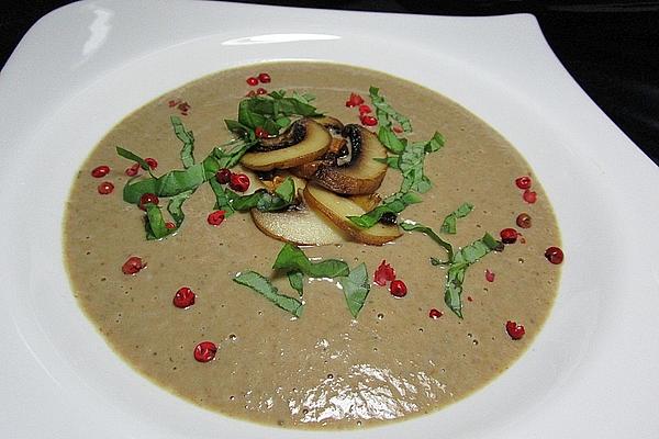 Aromatic Creamy Mushroom Soup