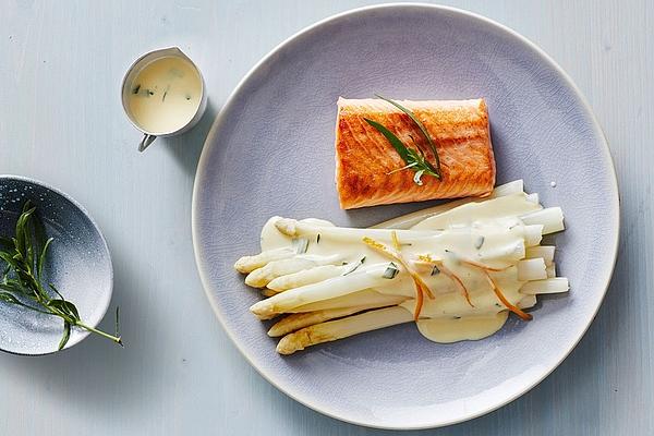 Asparagus and Salmon with Orange Sauce