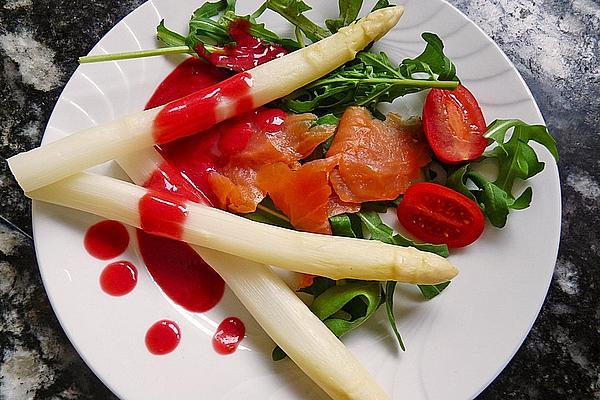 Asparagus on Smoked Salmon with Raspberry Dressing