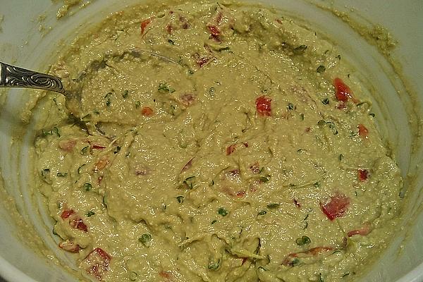 Avocado and Tomato Spread with Arugula Sprouts