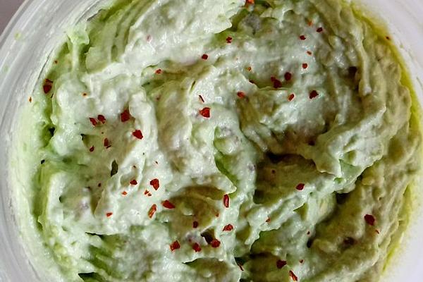 Avocado – Onion – Cream Cheese Cream