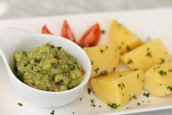 Avocado Salsa with Jacket Potatoes
