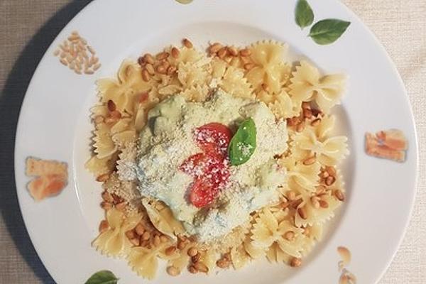 Avocado – Tomato Salsa with Fresh Basil