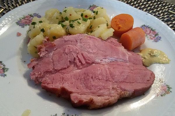 Badisches Schäufele with Potato Salad