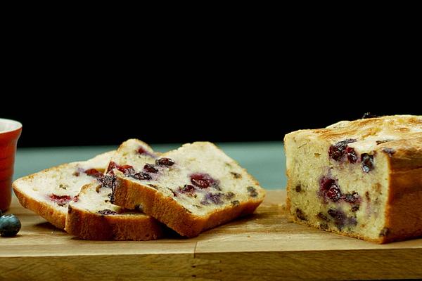 Banana Bread with Blueberries