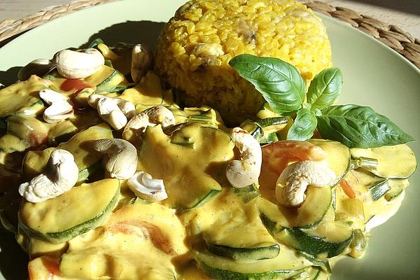 Banana Curry Rice with Zucchini