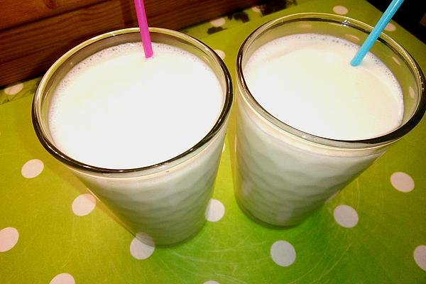 Banana Kefir Shake