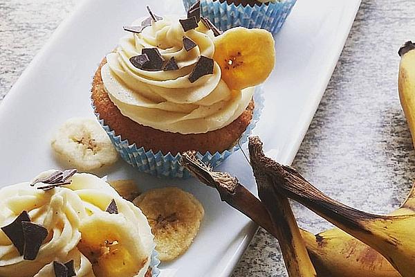 Banana Split Cupcakes