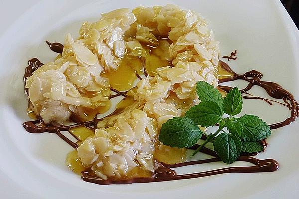 Bananas with Amaretto Almonds