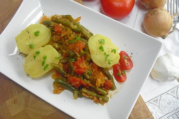 Beans-tomatoes-vegetables