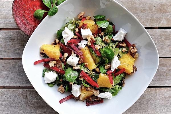 Beetroot Salad with Goat Cheese