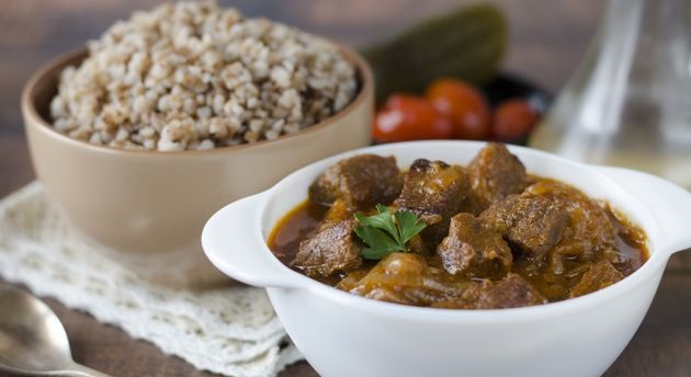 Beef Goulash with Onions