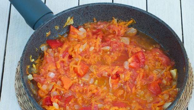 Vegetable Stew with Young Cabbage, Zucchini, Bell Peppers and Mushrooms step 5
