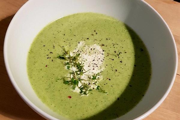 Broccoli Blue Cheese Soup