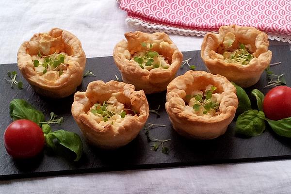 Bruschetta Muffins in Puff Pastry with Feta