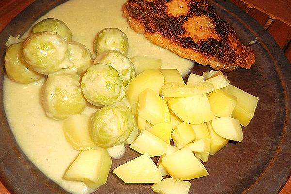Brussels Sprouts in Cheese Sauce