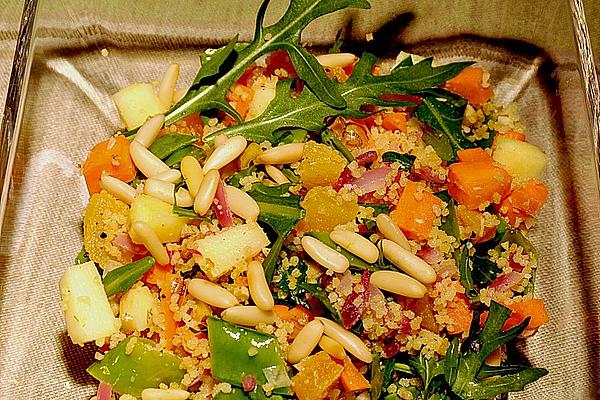 Bulgur – Nut Salad with Apricots