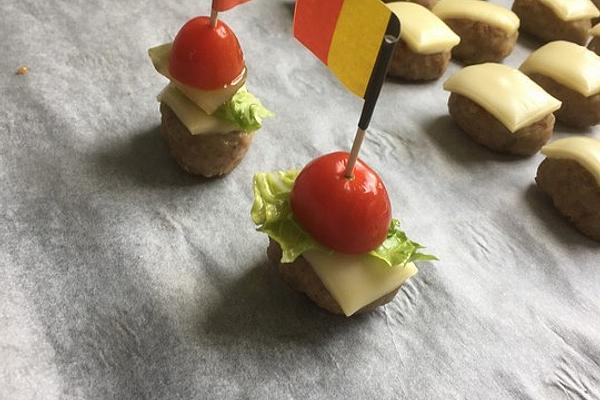 Burger Skewers As Finger Food