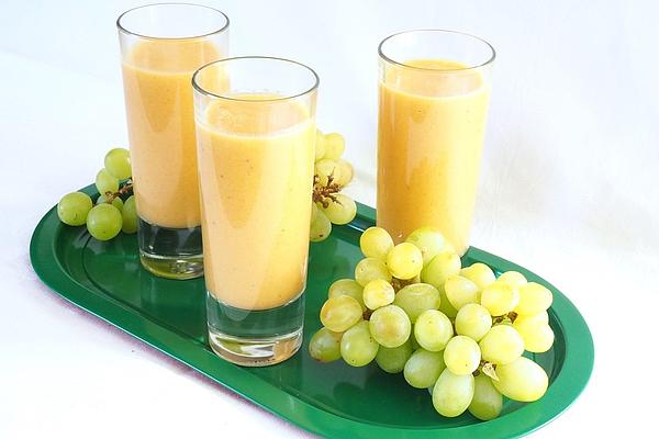 Carrot-Banana Drink (Shake)