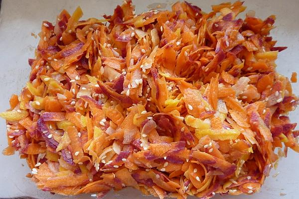 Carrot Salad with Sesame Seeds