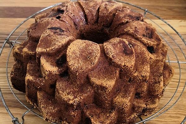 Cherry and Nut Cake