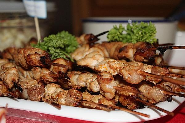 Chicken Skewers with Peanut Sauce