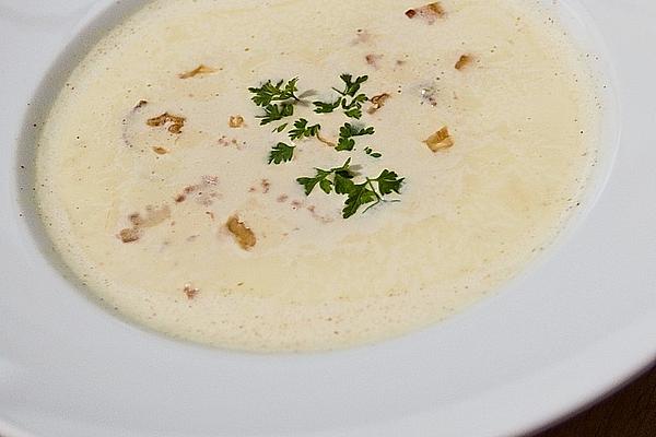 Chickpea Soup with Lamb Fillet and Caramelized Walnuts
